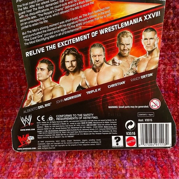 Wrestlemania XXVII John Cena Action Figure 2011 Atlanta NIB Toys R Us VINTAGE - Picture 9 of 11